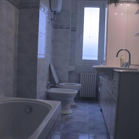 Aparthotel Tourist House Roma Pokój zdjęcie