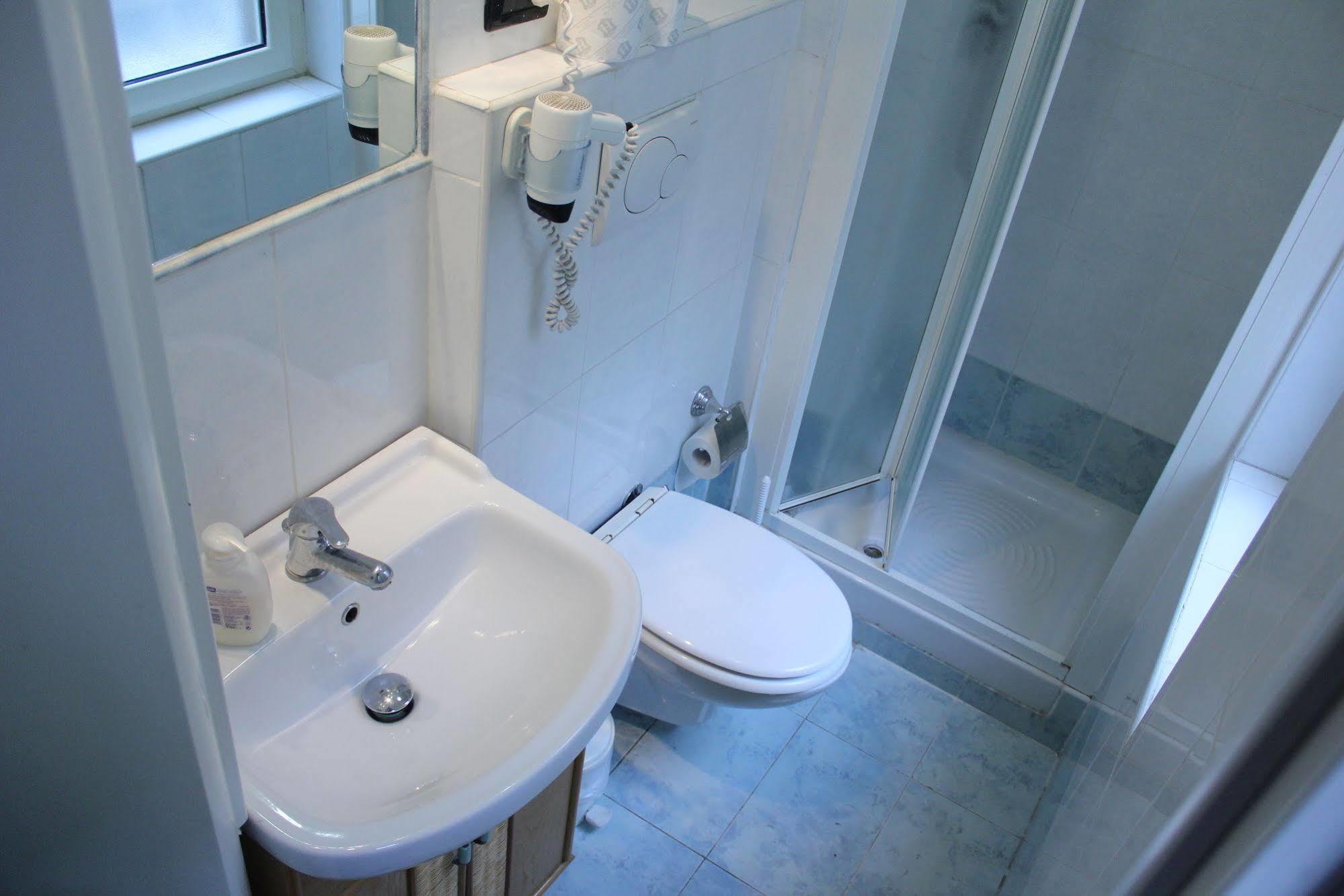 Aparthotel Tourist House Roma Zewnętrze zdjęcie